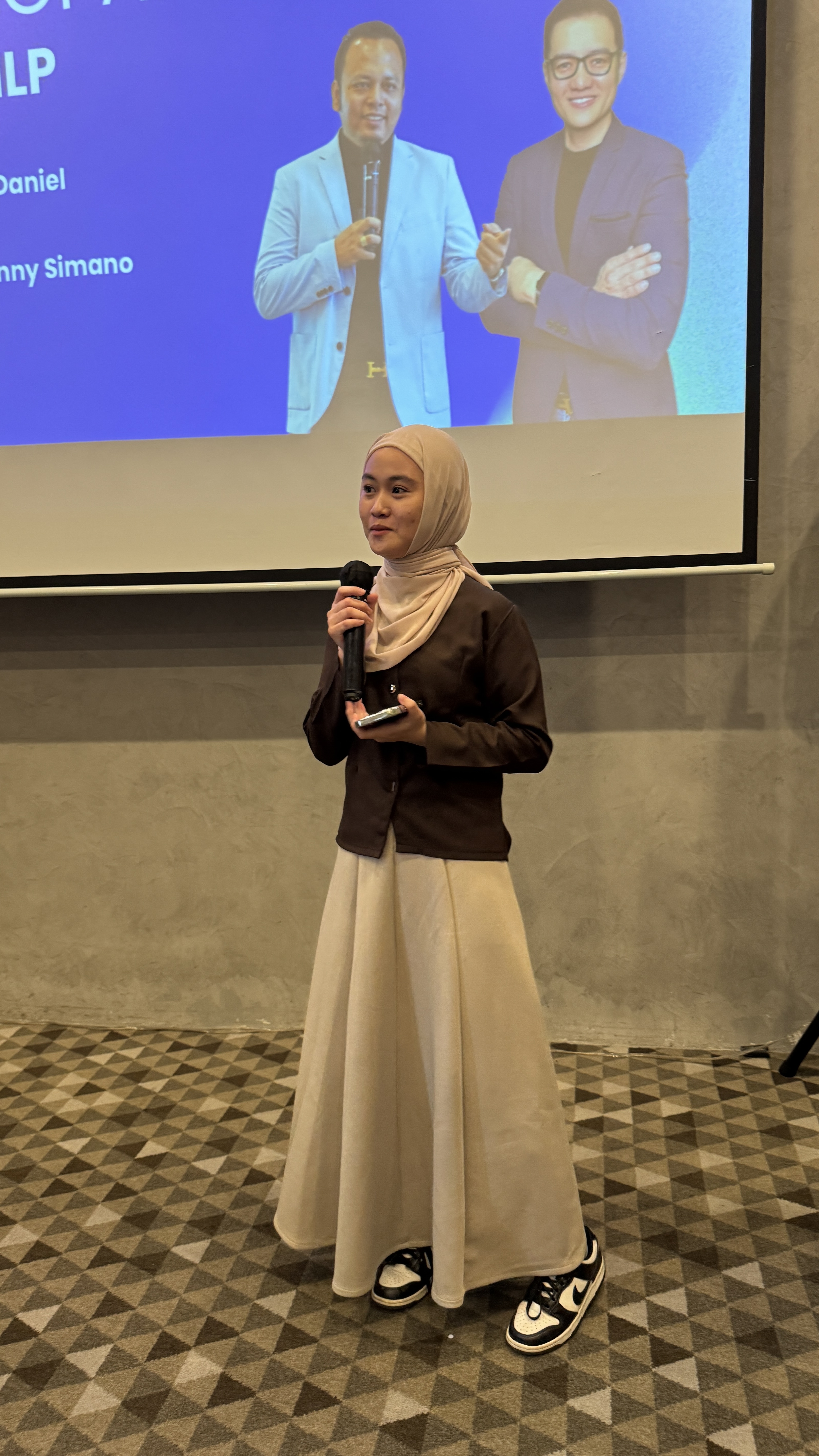 Reina during Hypnoparenting with NLP session