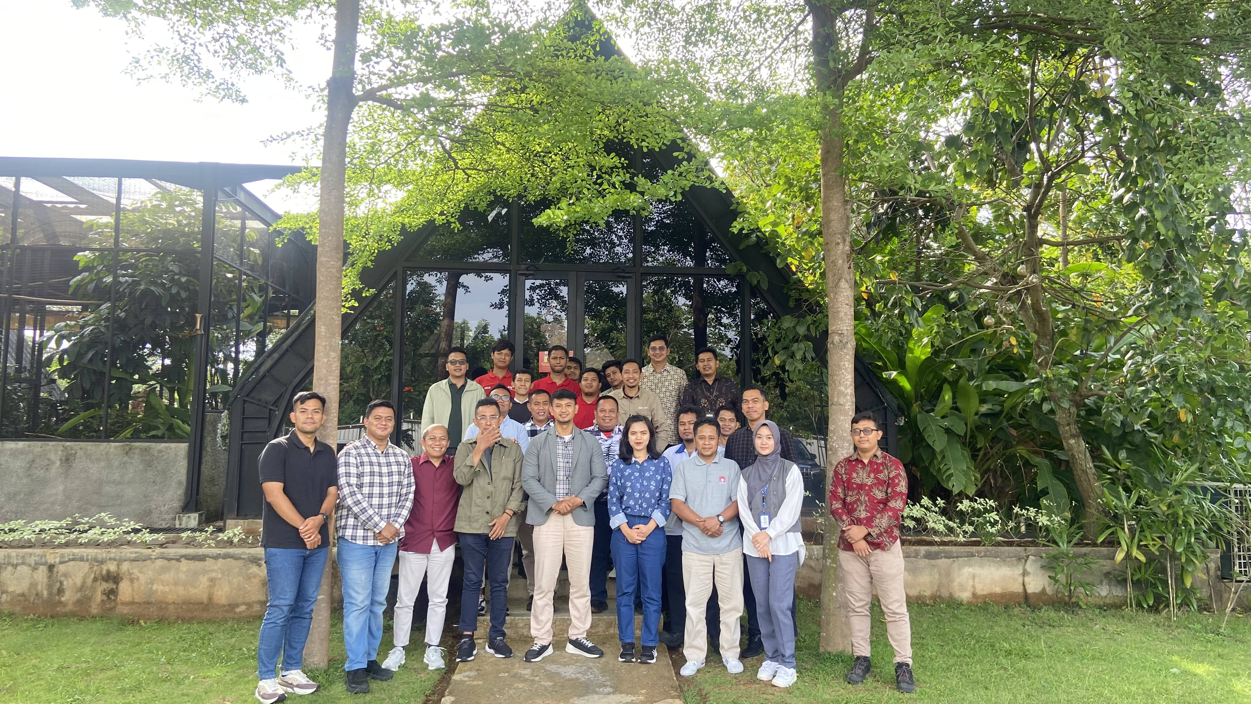 Corporate Group Activity - aktivitas Reina